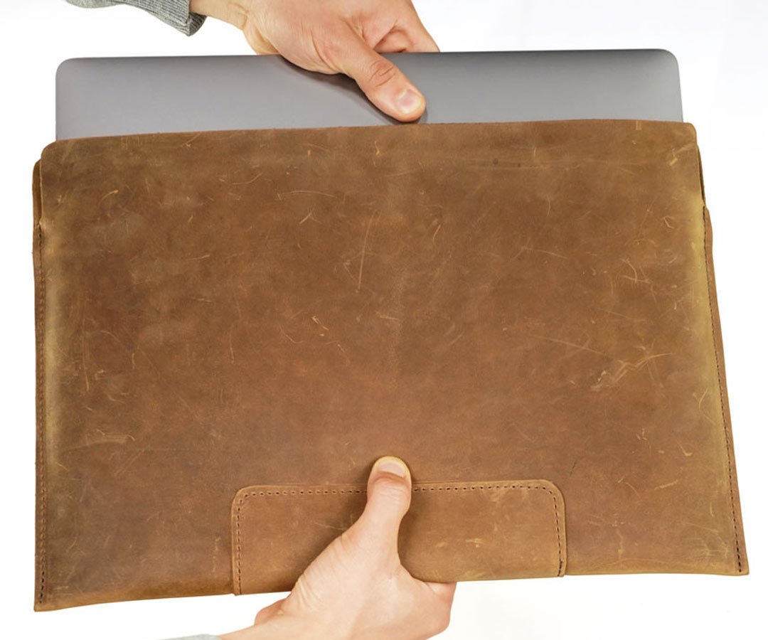 Vero Leather Sleeve for 15-inch MacBook Air, Grizzly Leather