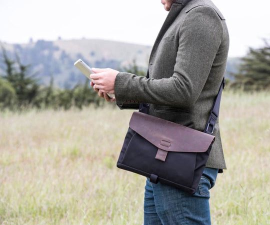 Outback Solo Case for 13-inch MacBook, Waxed Canvas with Chocolate Leather